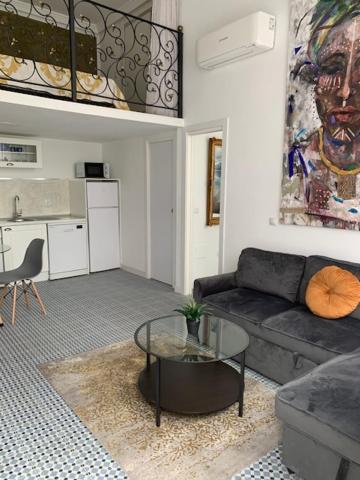 Mana Apartment มาดริด ภายนอก รูปภาพ